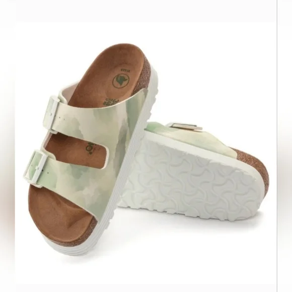 Birkenstock Women's Arizona Vegan Platform Sandals - Picture 3 of 8